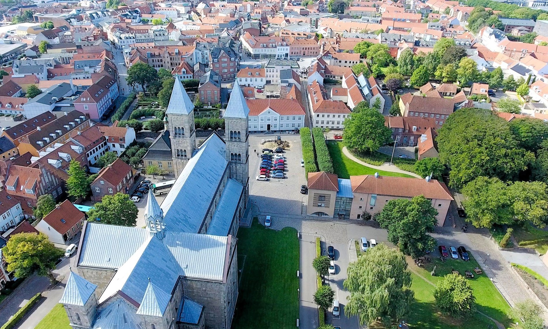 Luftfoto af området omkring Viborg Domkirke